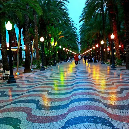 Salinas 7 *